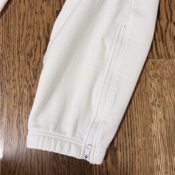 Nike Court Sweatpants - Picture 3 of 4